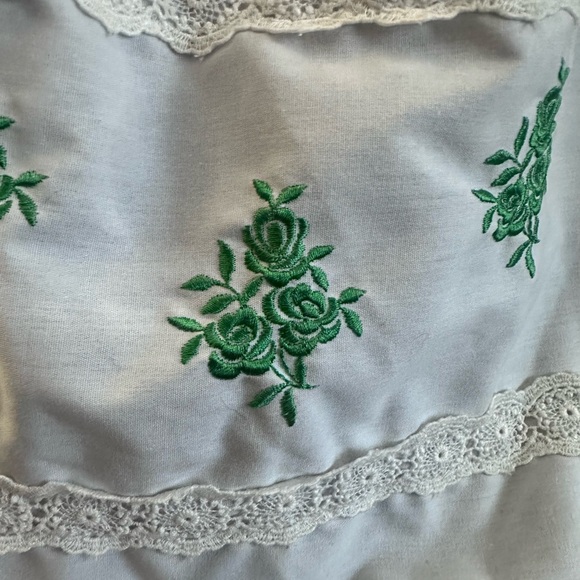 Vintage Oktoberfest Dirndl Dress by Licht - Picture 4 of 6